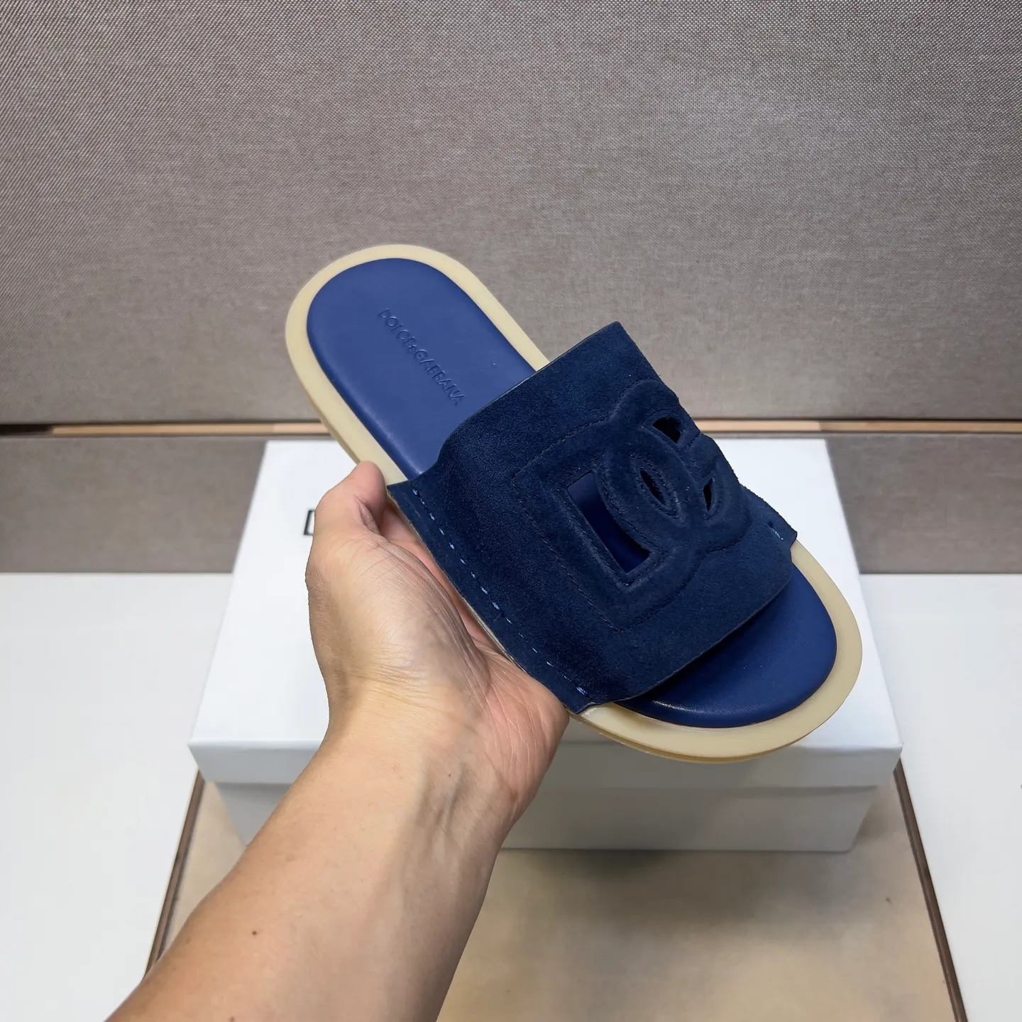Men's men's shoes 💰pp340【DG～】Men's casual slippers 2025z cabinet sales simultaneously 🔶Size: 38-44#️⃣ 🔷5 colors🔜The upper is made of multi-material splicing➕Genuine leather lining, comfortable and breathable, sole: original comfortable, wear-resistant and non-slip outsole, ⚠️Real 📱Photographed🎬The real thing is better📢📢📢